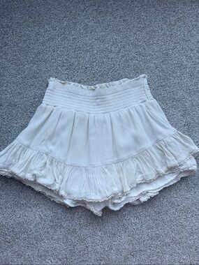 Aeropostale White Ruffled Skort